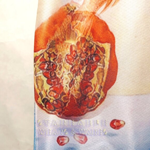 DALI DREAM CAUSED BEE T-SHIRT Men's Small Women's Large polyester all-over-print - Picture 14 of 16